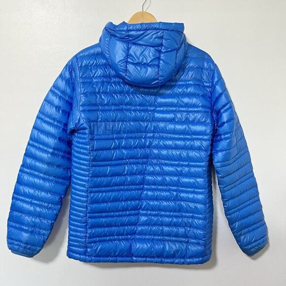 Patagonia Men’s Ultralight Down Hooded Jacket Size M Blue Hiking Packable Men's - Picture 3 of 9